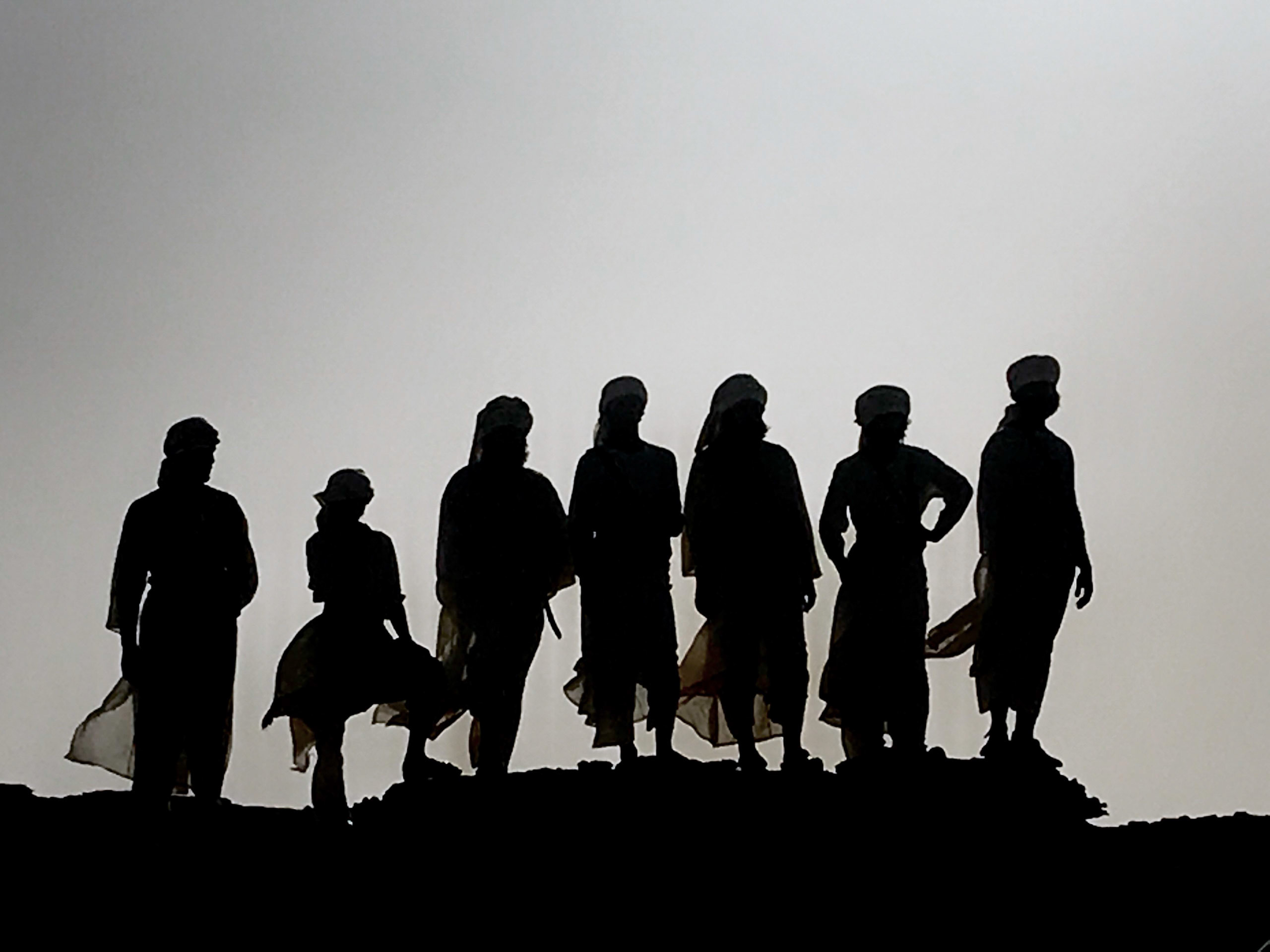 Sombras de la historia, fotograma 3